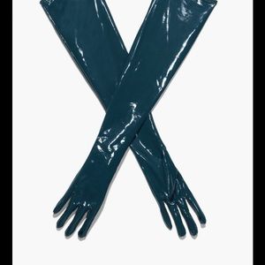 Savage X Fenty Vinyl Gloves